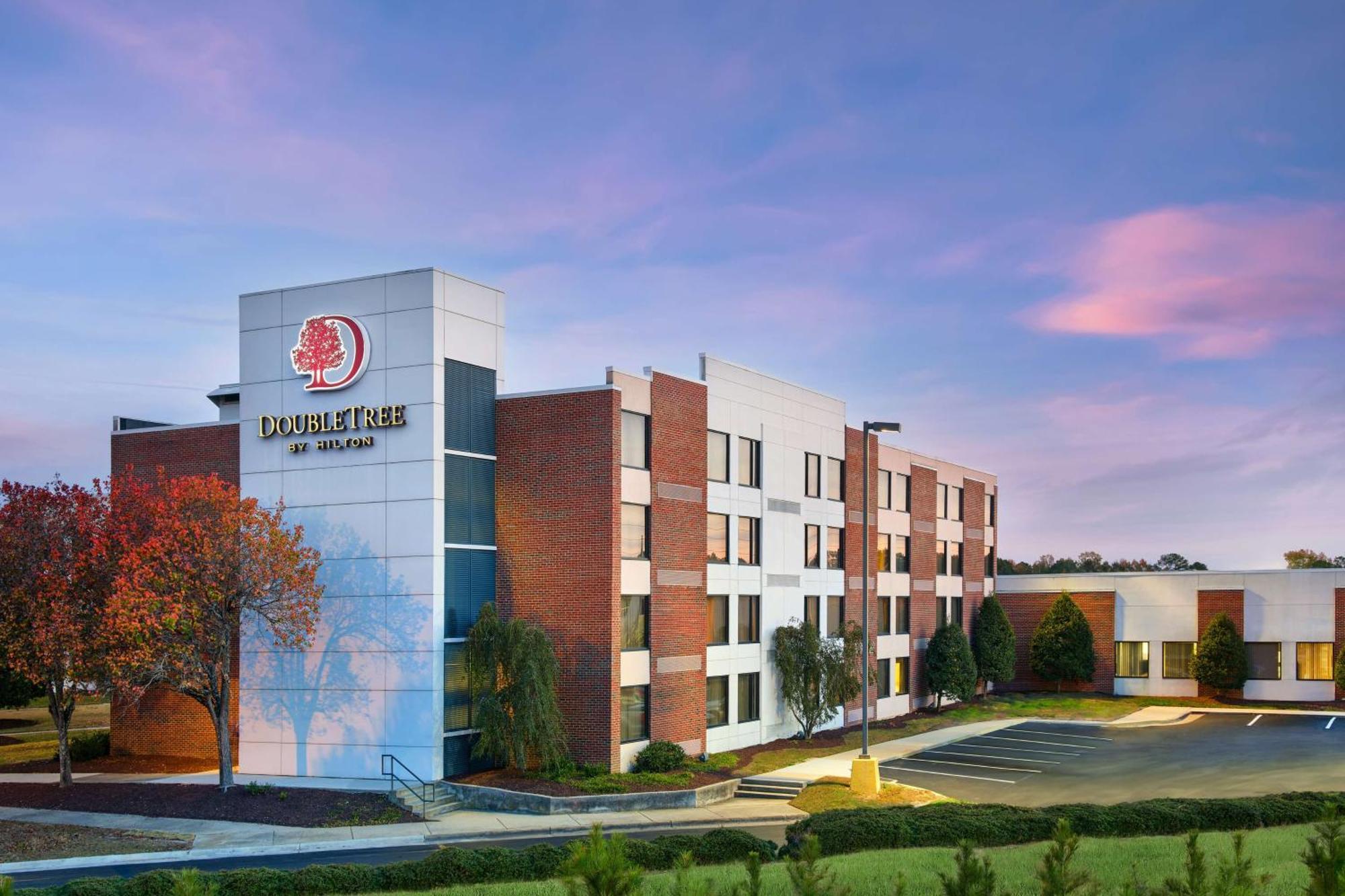 Готель Doubletree By Hilton Рокі-Маунт Екстер'єр фото